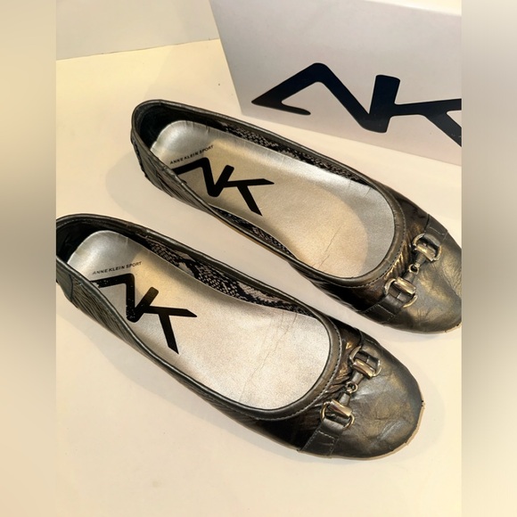 Pewter gray flats Ann Klein ** AS IS** - Picture 2 of 10